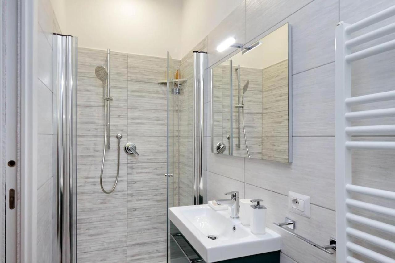 Vaticano Terrace: Brand New 2 Bedrooms 2 Bathrooms 罗马 外观 照片